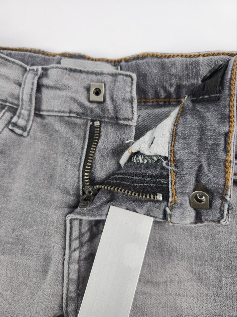 Koko Noko, Boy Jean Denim Shorts, Light Grey, 2Y - Picture 7 of 11